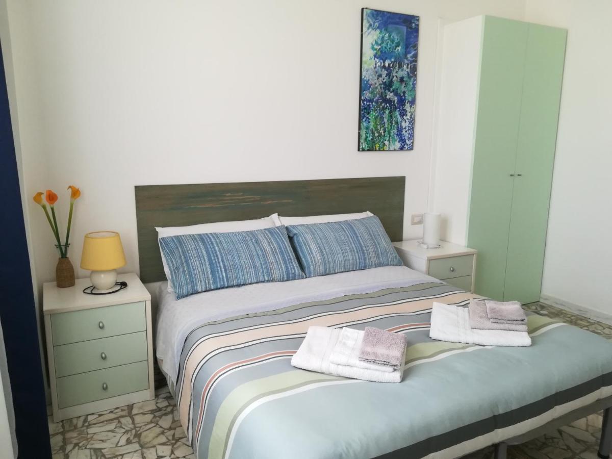 Bed and Breakfast Domo Sul Porto Stintino Exterior foto